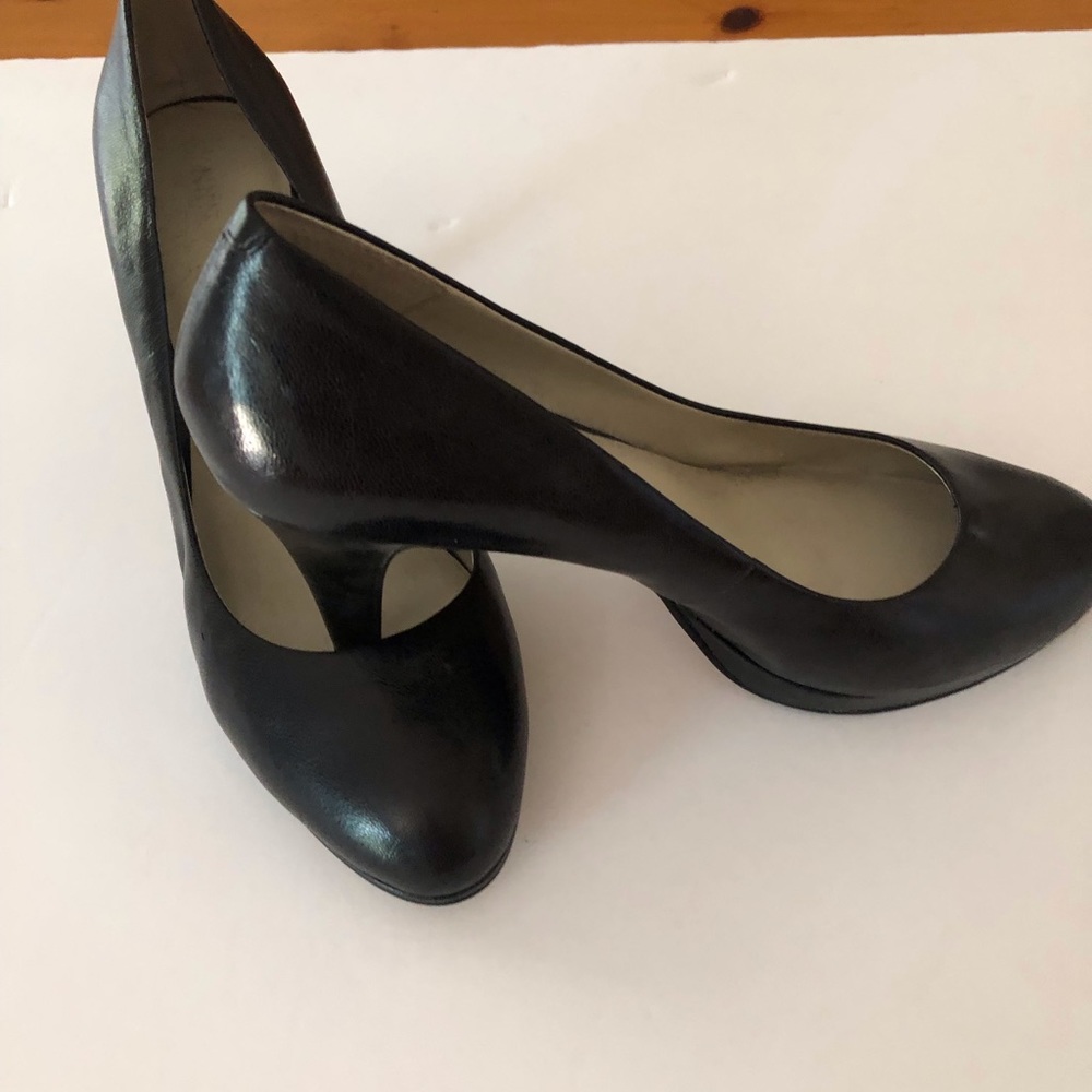 Nine West black heels